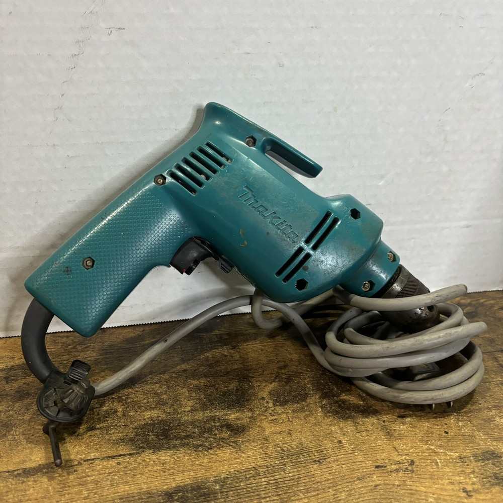 Makita 10mm Drill Model DP3720 Variable Speed Reverse Made In Japan