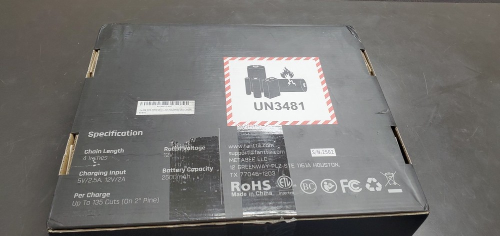 Fanttik W10 APEX Mini Chainsaw.