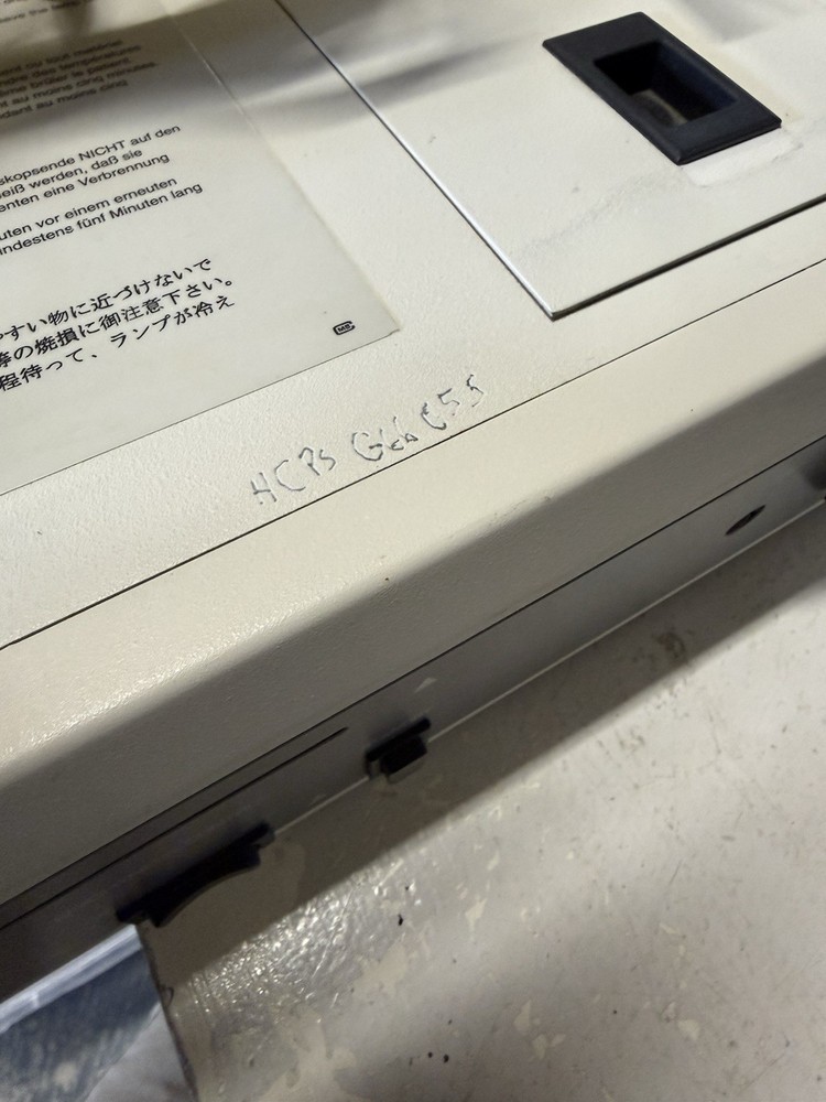 Stryker ENDOSCOPY Quantum 4000 Light Source Endoscope 220-170-000