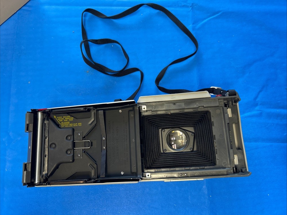 Polaroid Automatic 103 Land Camera (not tested)