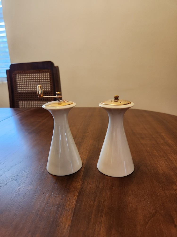 LENOX Flawless China Tuxedo Pattern 60 Pieces
