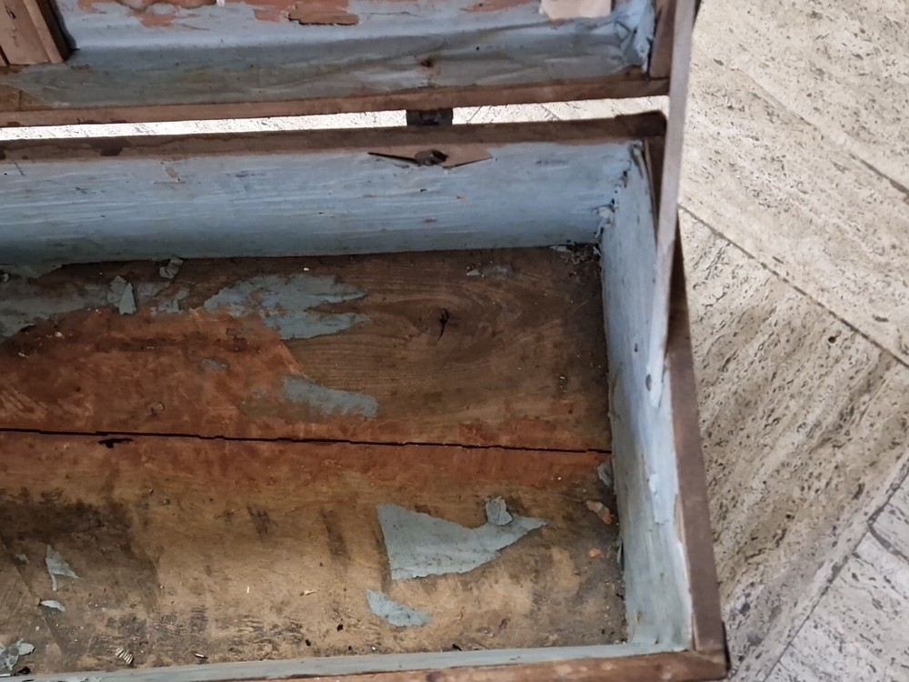 Antique Trunk Wooden 1900 About