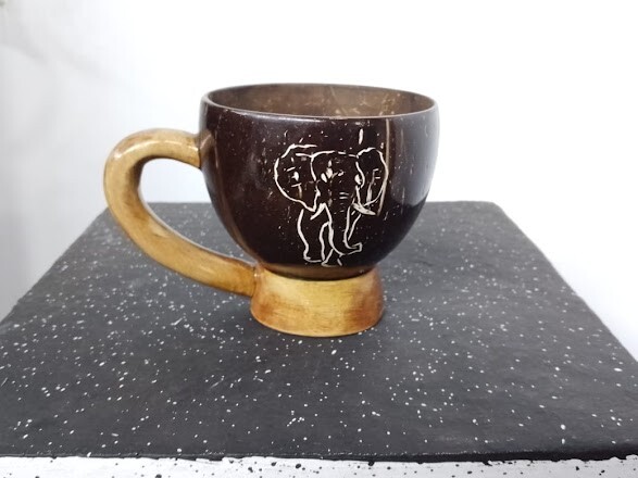 Natural Coconut Shell Cup ,Healthy, free heat