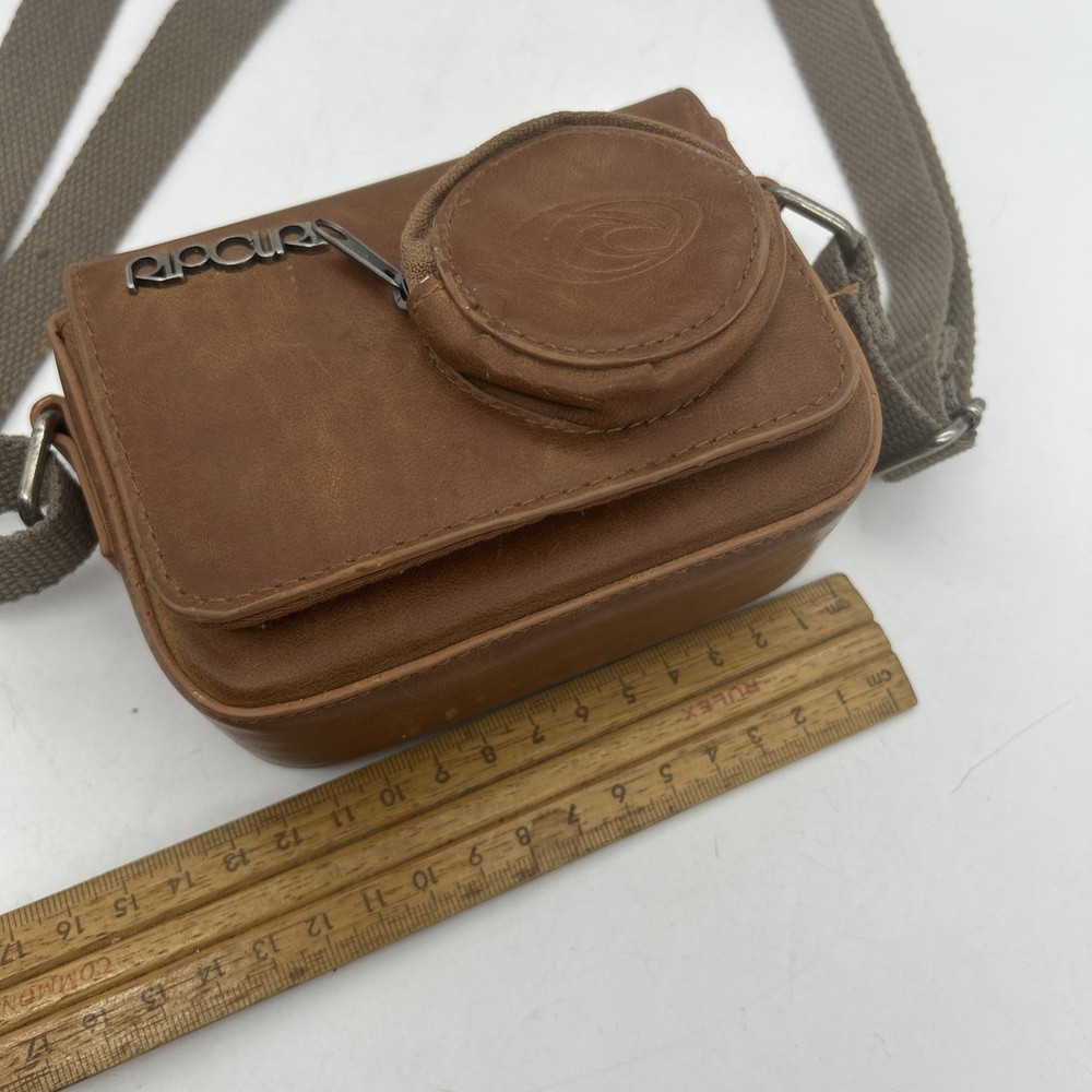 Ripcurl Leather Shoulder Bag Brown Tan Digital Camera Y2K