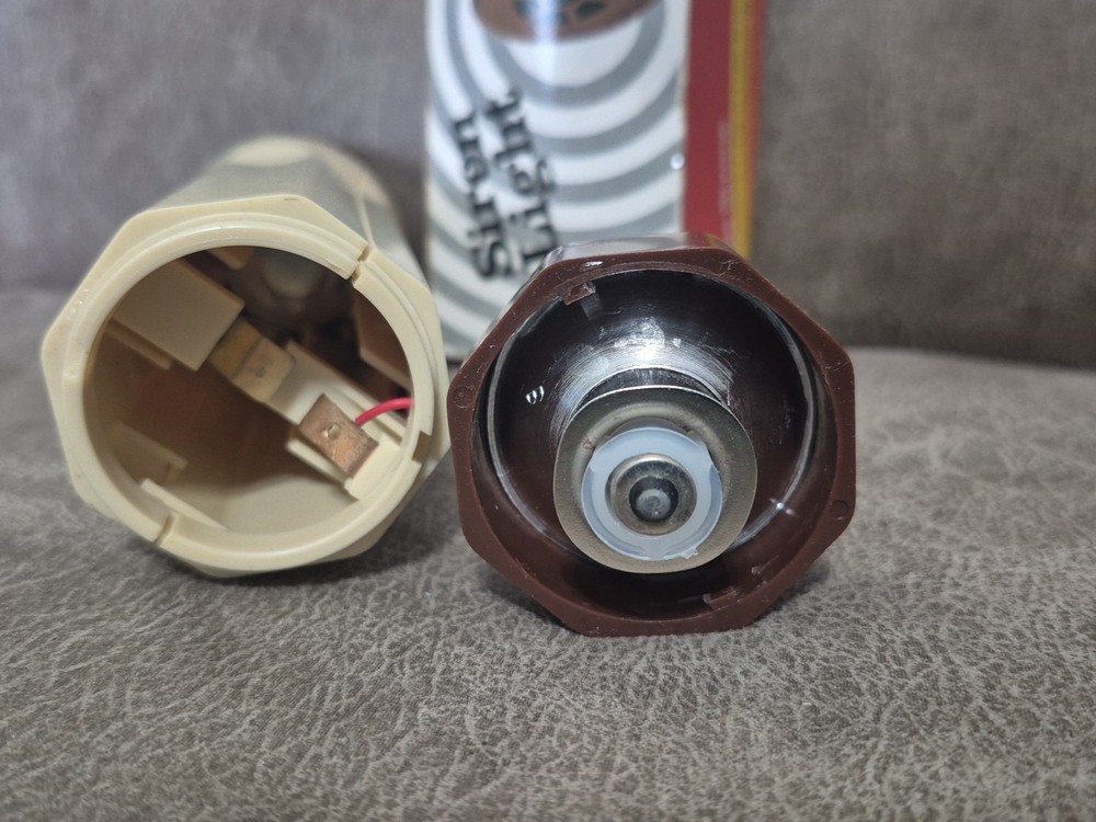 Vintage Kron Siren Flash Light "Loud"