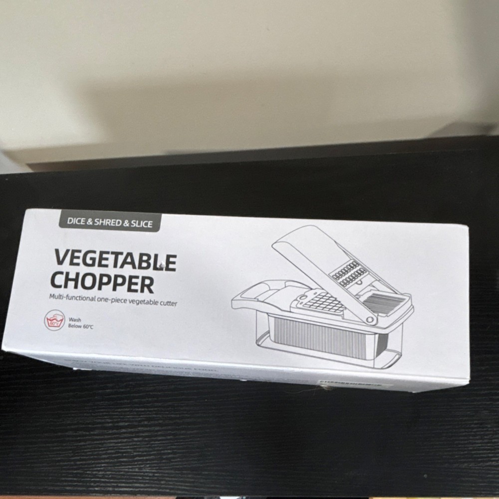 Multi Functional Vegetable Chopper Push Function, 5 Blades, 11-Piece Set