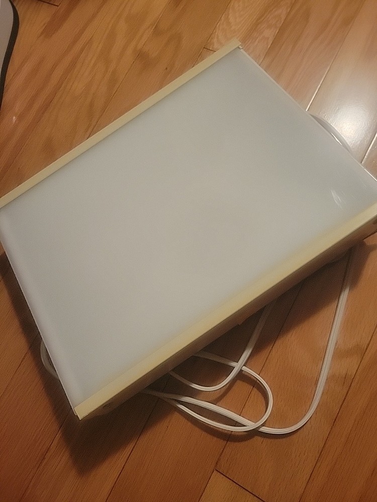 Logan Desk Top Light Box Working Condition