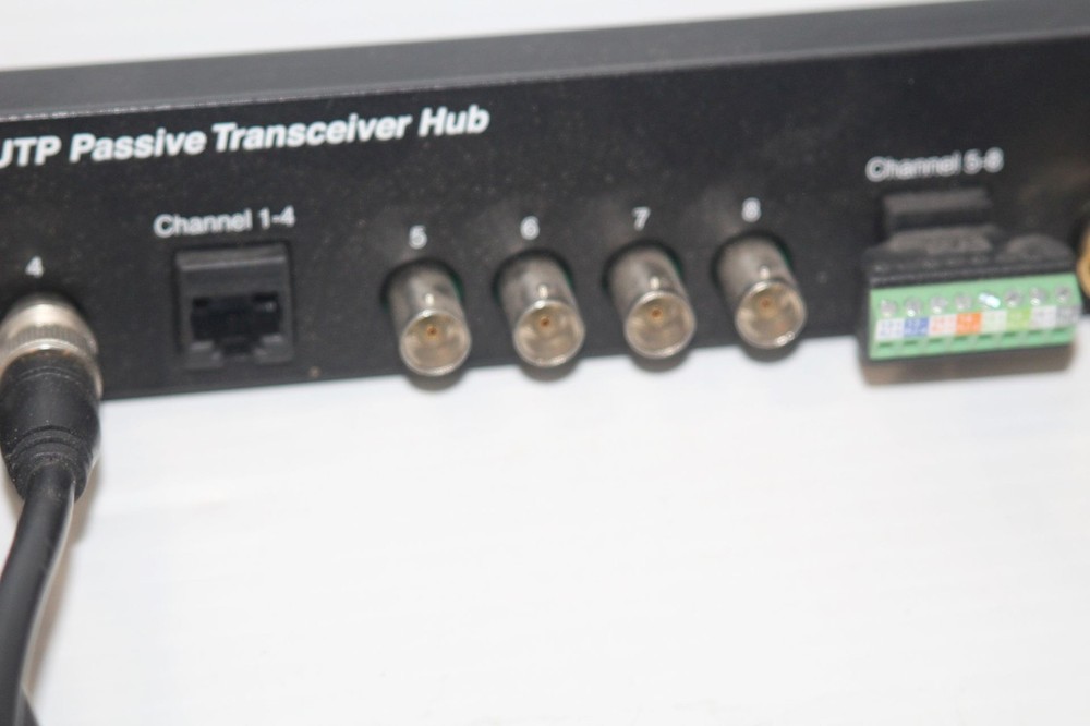 Network Video Technologies NVT NV-1613S UTP Passive Transceiver Hub w/ Cables
