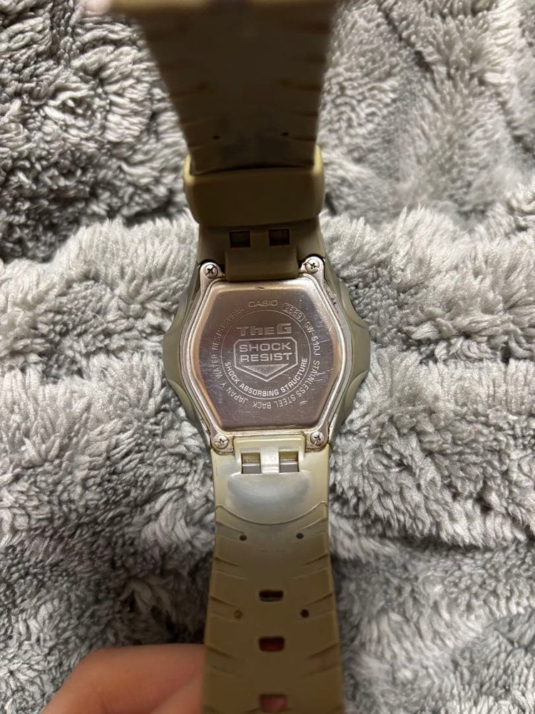 CASIO G-SHOCK Digital Watch, Gray