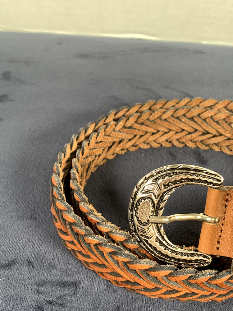 Vintage Womens Braided Belt Leather Brown Medium Solid Silver Tone Buckle Nice