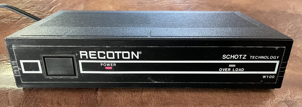Vintage Schotz Technology Recoton W100 Audio Transmitter Box Cables Tested