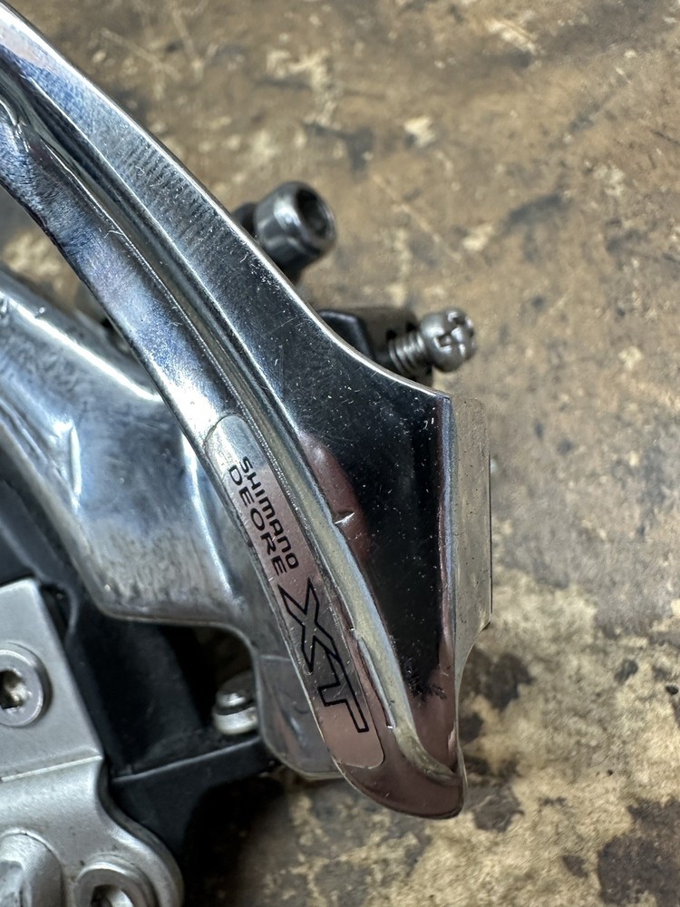 Shimano Deore XT FD-M750 Front Derailleur E-Type Mount 3 x 9 Bottom Pull
