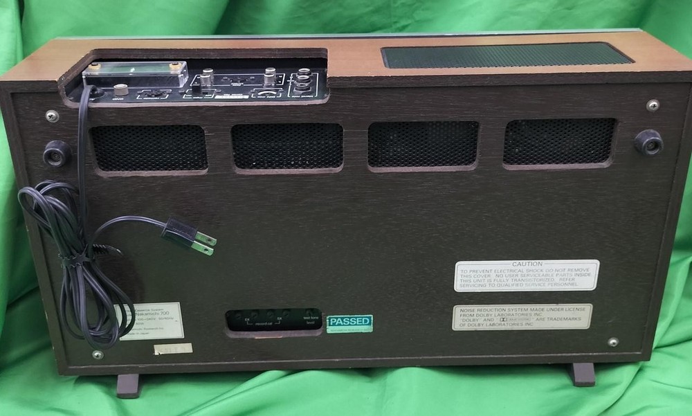 NAKAMICHI 700 cassette deck