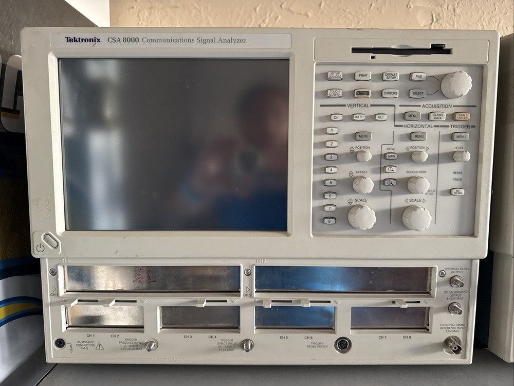 2 Tektronix CSA 8000B Communications Signal Analyzer