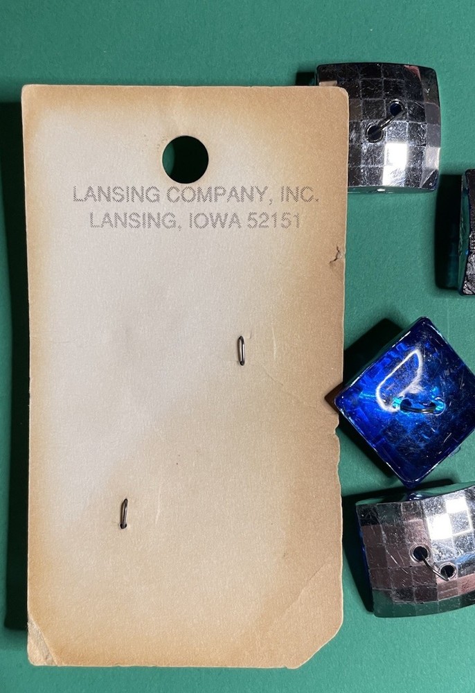 (6) VINTAGE La PETITE 3/4” SQUARE BLUE PLASTIC 2-HOLE BUTTONS-D2