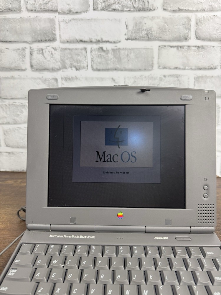Apple Macintosh PowerBook Duo 2300c PowerPC