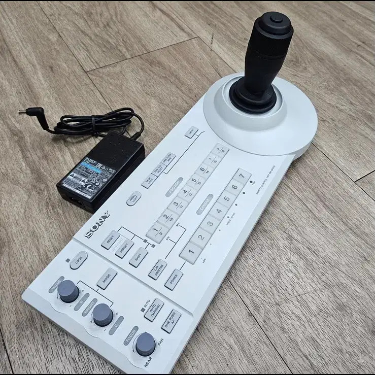 Sony RM-BR300 PTZ Camera Controller - Lightly Used