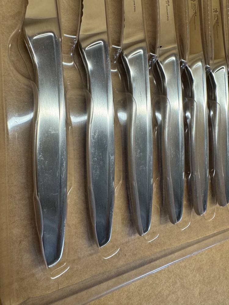 HENCKELS Razor-Sharp Steak Knife Set of 8