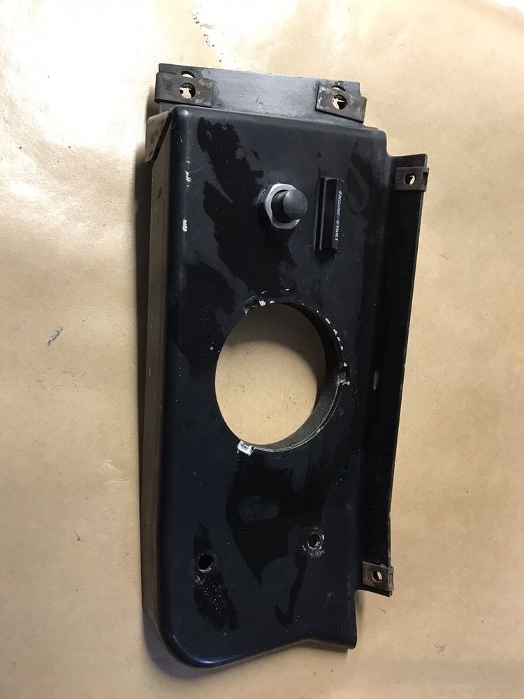 1983 INTERNATIONAL 9670 dash panel