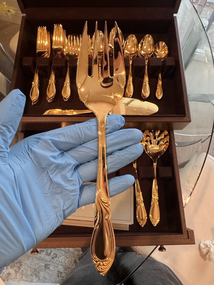 Retroneu 24K Gold Luxurious & Elegant Electroplate Flatware Set