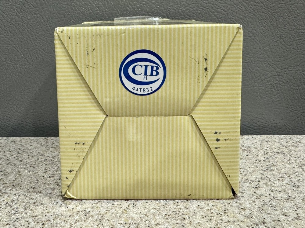 HIC Mrs. Anderson’s Baking Spreadable Butter Keeper 4” Earthenware NOS