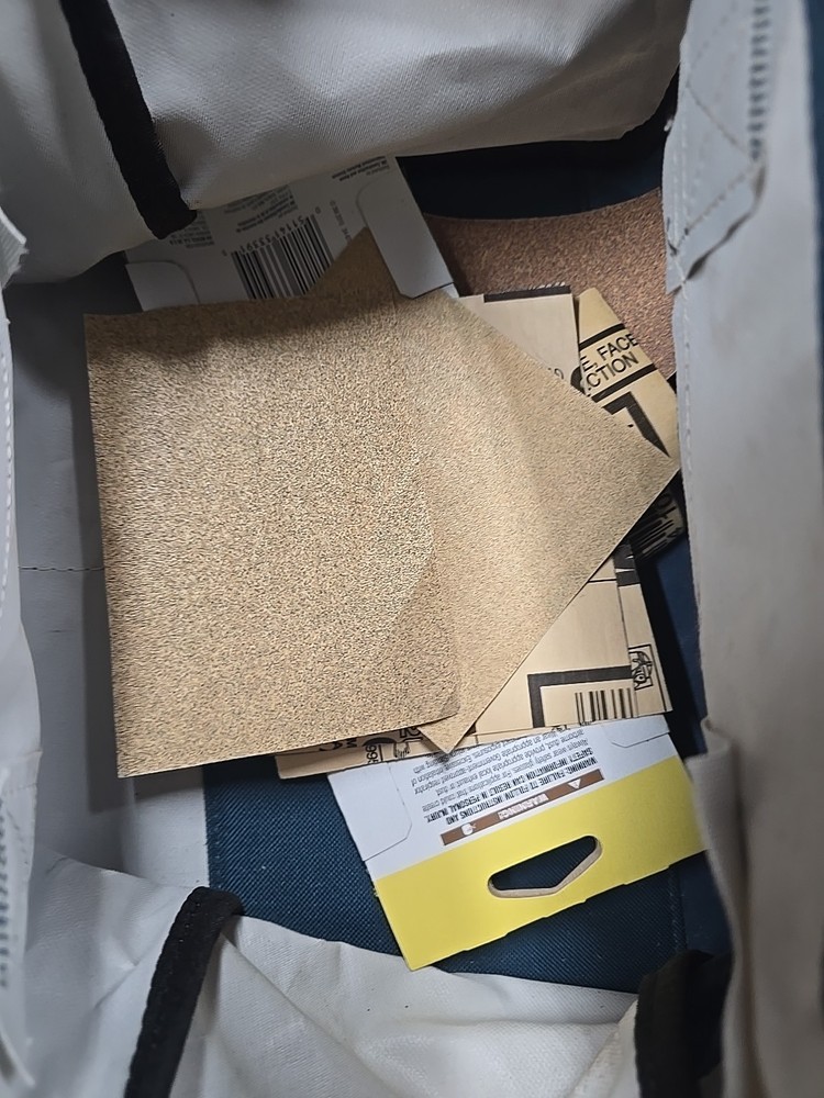 BOSCH 1297D Sander With Bag