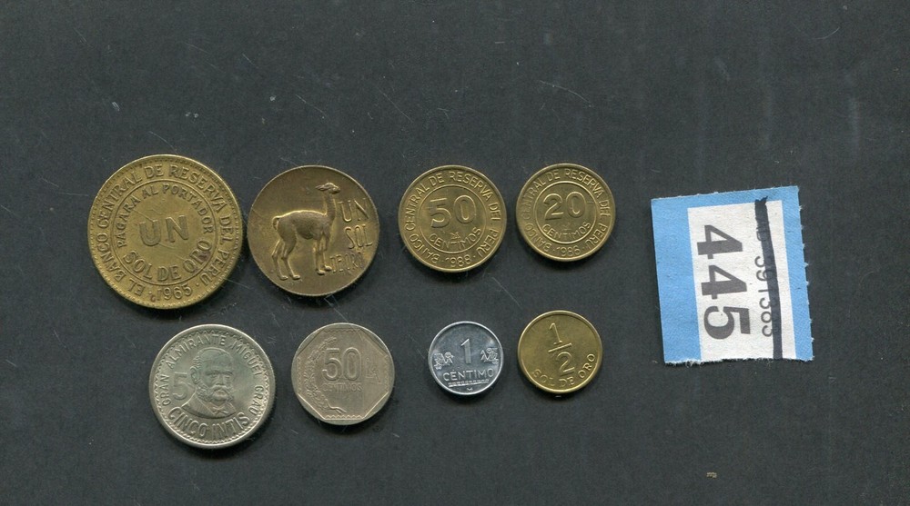 Set of   8   coins of    Peru