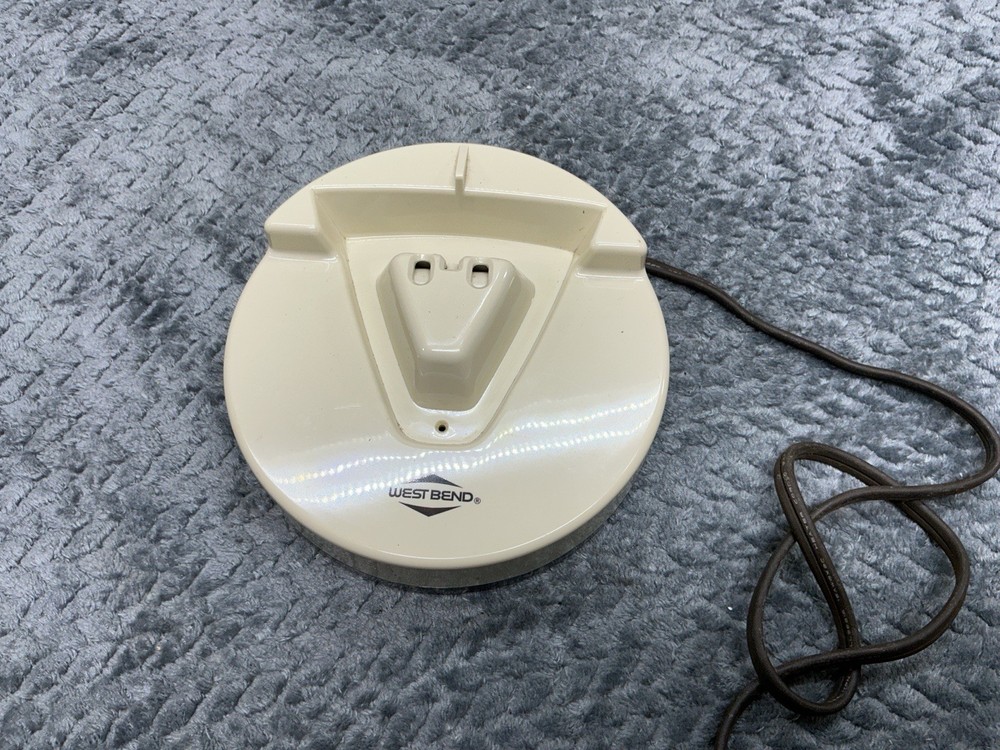 West Bend Freestyle Cordless Iron Model 6008 Tested Working