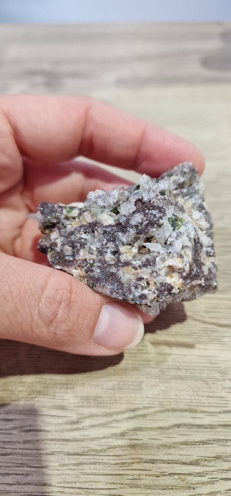 Epidot with Quartz Crystal Specimen,Cluster, 85g, Decoration, Gift