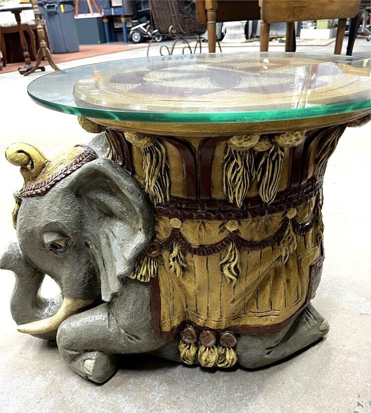 Vintage Circus Elephant End Table Continental Studios CARSUKE Chalkware Ceramic