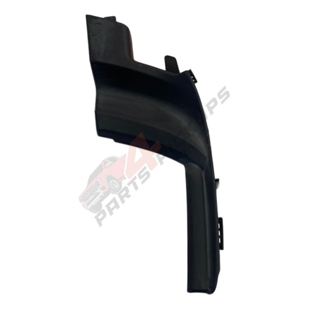 2013 Isuzu D-Max Yukon Driver Side Windscreen Corner Trim 2012-2017