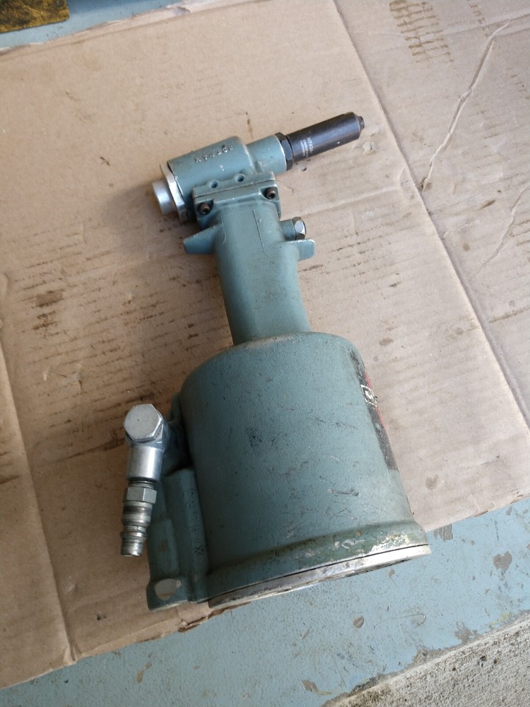 Cherry G743 Riveter rivet pneumatic #2