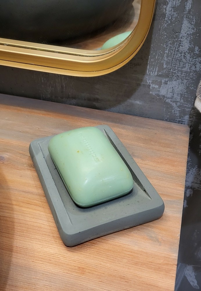 Concrete Soap Dish