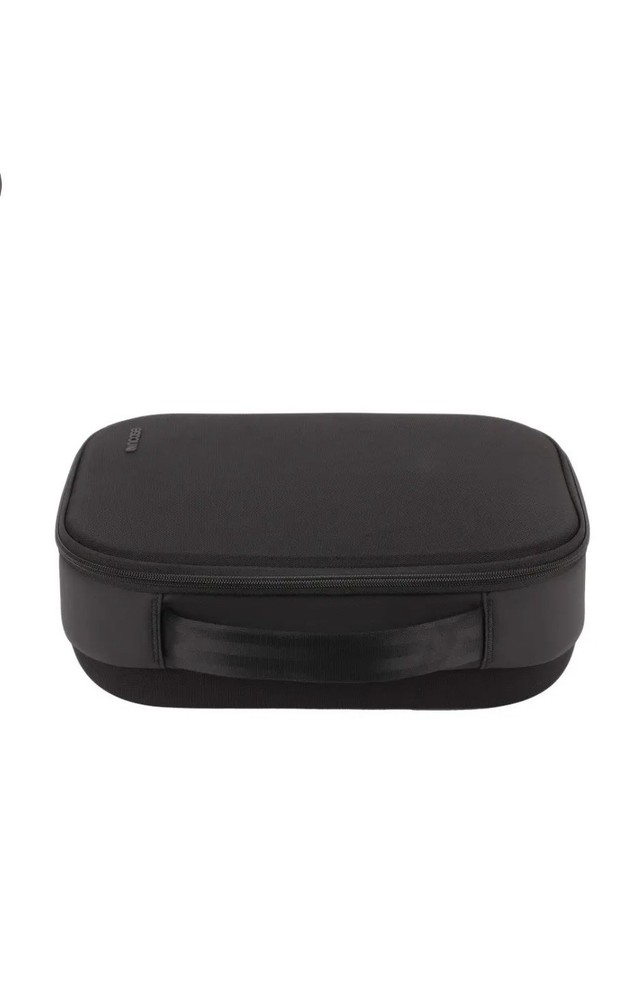 Incase - Storage Carry Case for Meta Quest