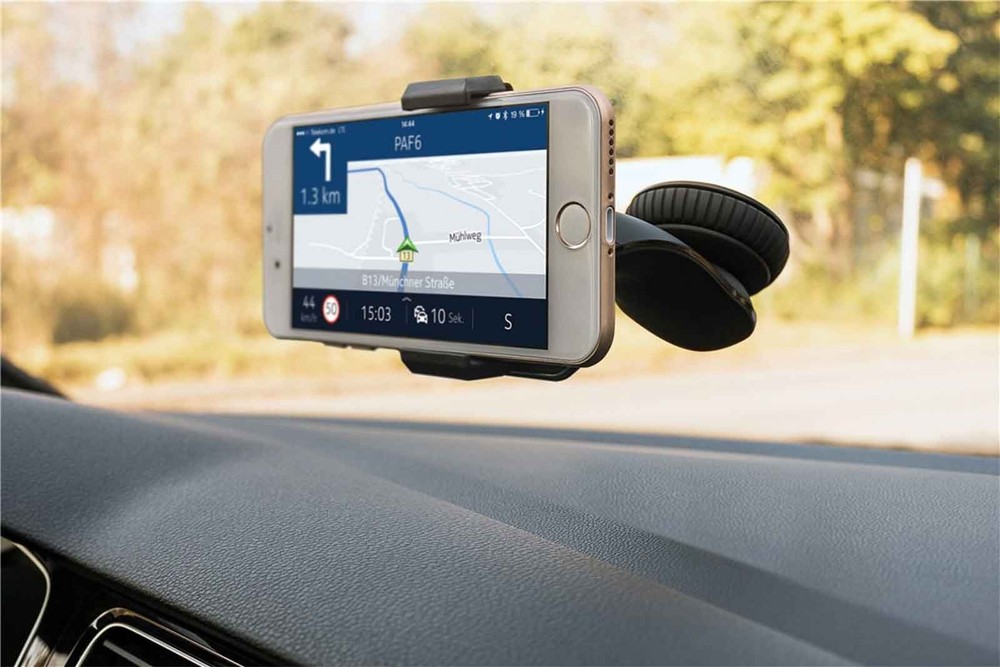 Suction Cup Smartphone Car Mount