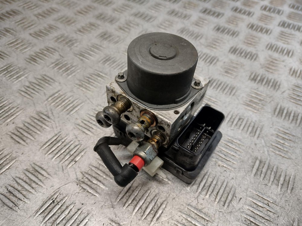 2015 KTM 690 ENDURO ABS Pump