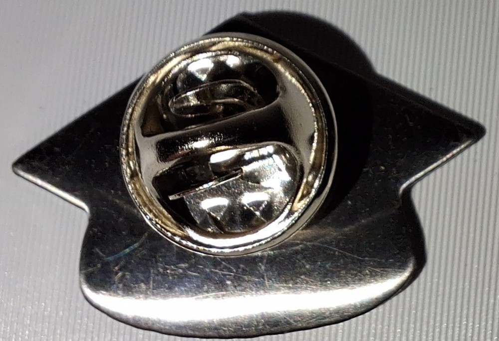 McDonald's Crew Employee Pin - Graduated