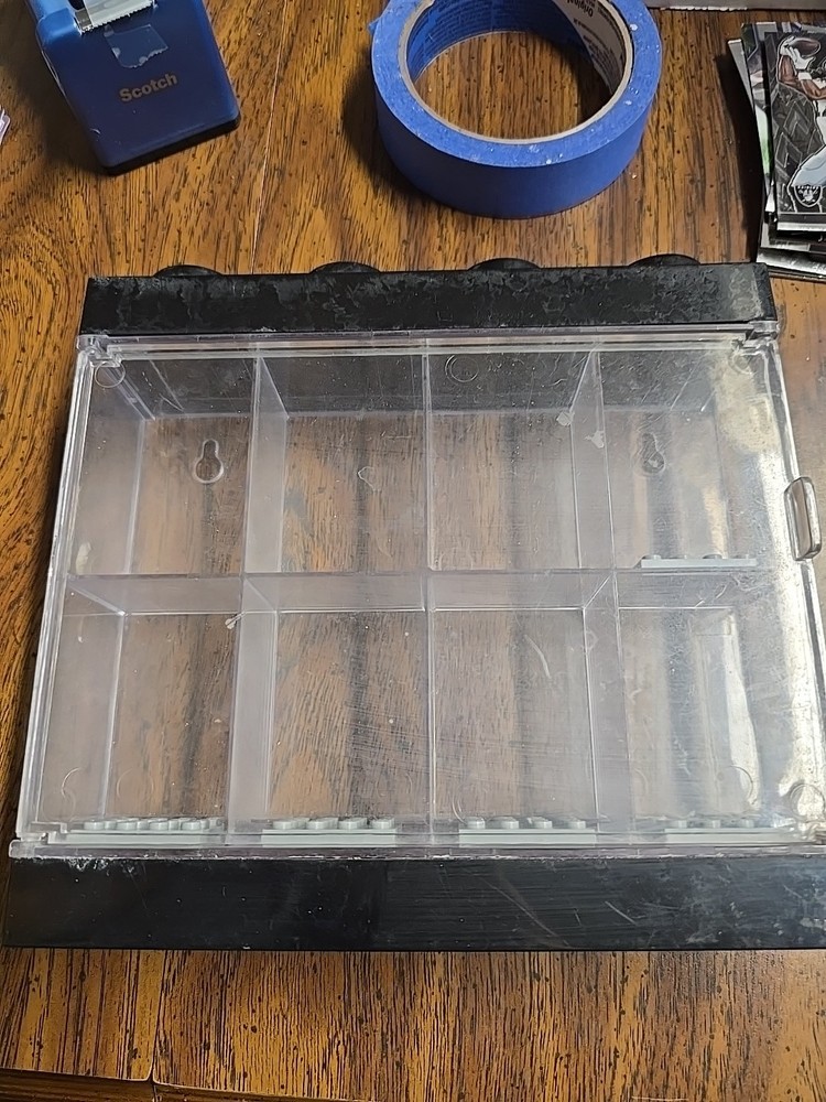 LEGO Minifigure 8 Compartment Display Case, Black