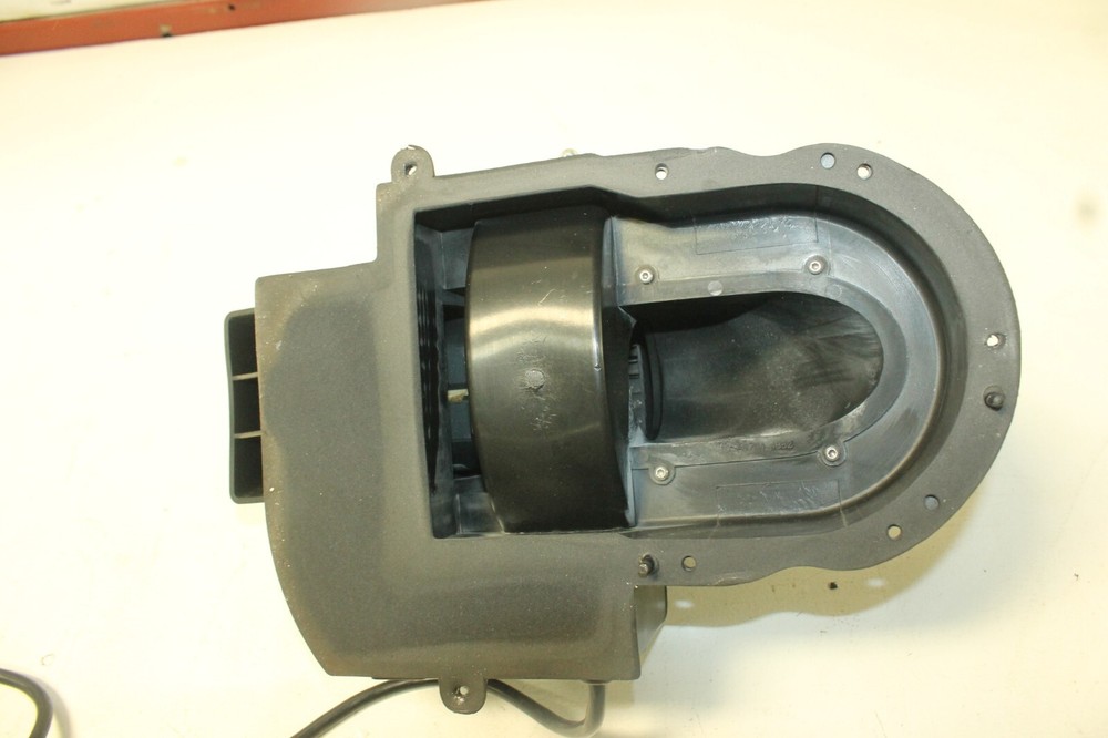 Hot Water Heater Draft Inducer Blower Motor 702112565J Fasco 120V JK8331920-11