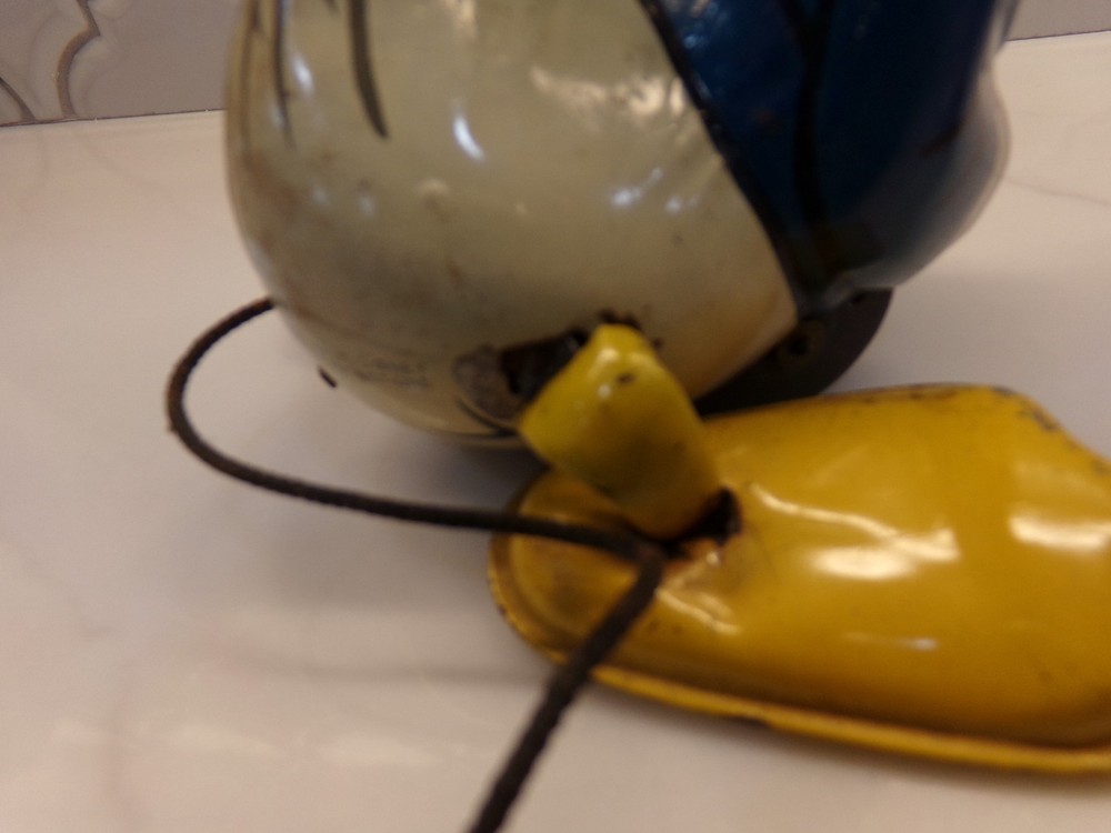 Linemar Donald Duck Pulling Huey strinng pull toy