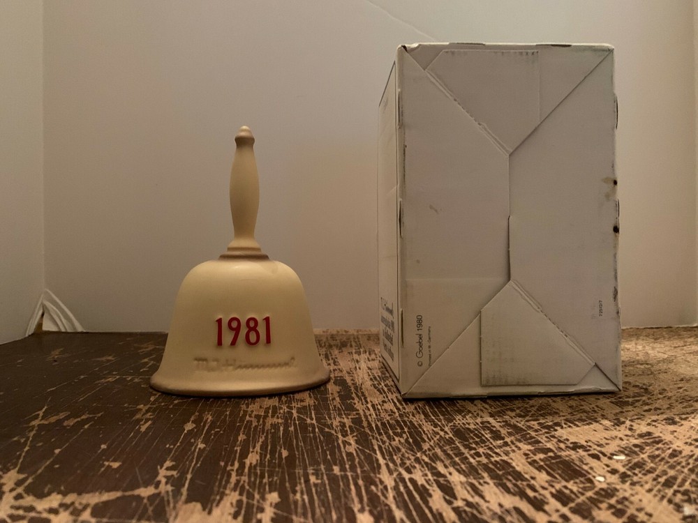 1981 Fourth Edition Hummel Annual Bell With Original Box