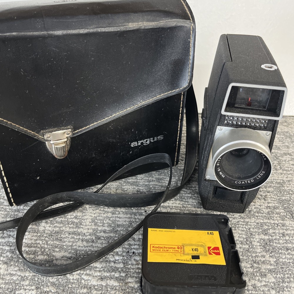 Vintage Argus Model 801 Camera With Black  Case, Untested