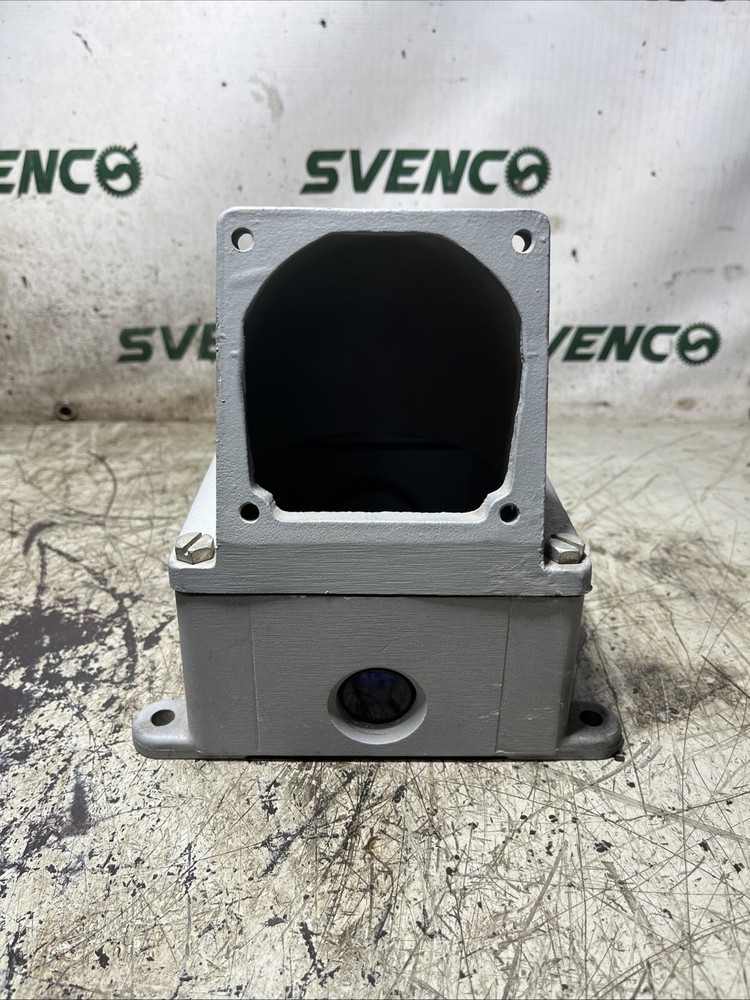 Appleton AJA Series Mounting Box with Angled Adapter