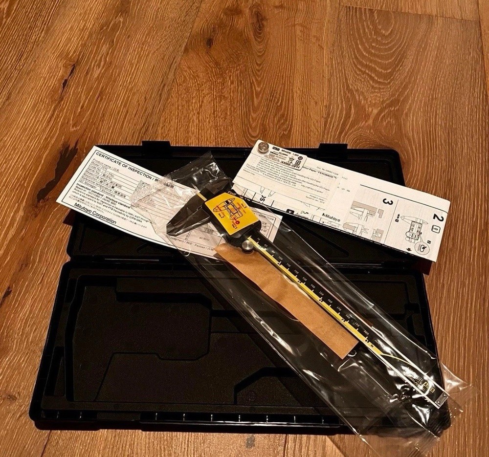 Mitutoyo Metric Digital Calipers - digimatic caliper