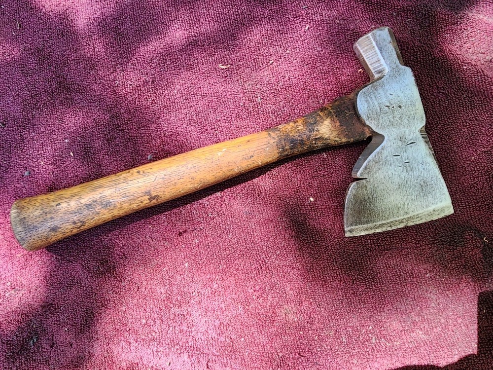 Vintage PLUMB Carpenters Half Hatchet
