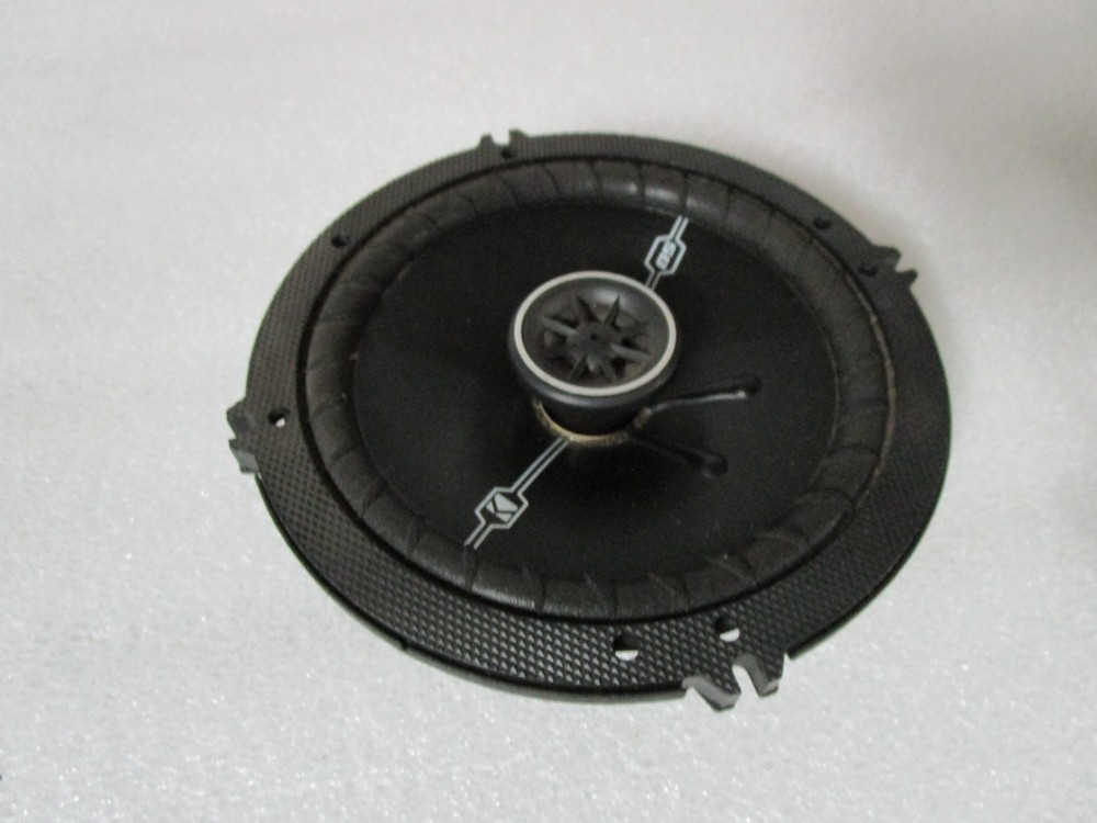 Kicker DSC65 6.5" Coaxial 4-ohm Speaker (ONE)
