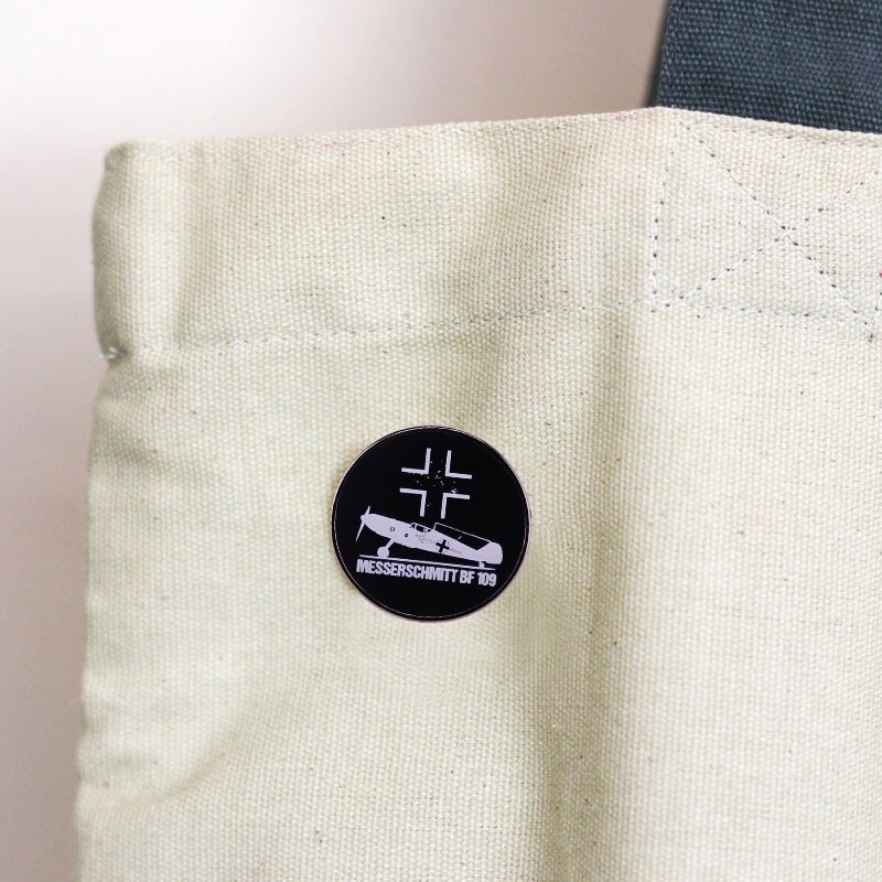 MESSERSCHMITT BF-109 LAPEL PIN...BONUS SILVER STORAGE BAG WITH PURCHASE...