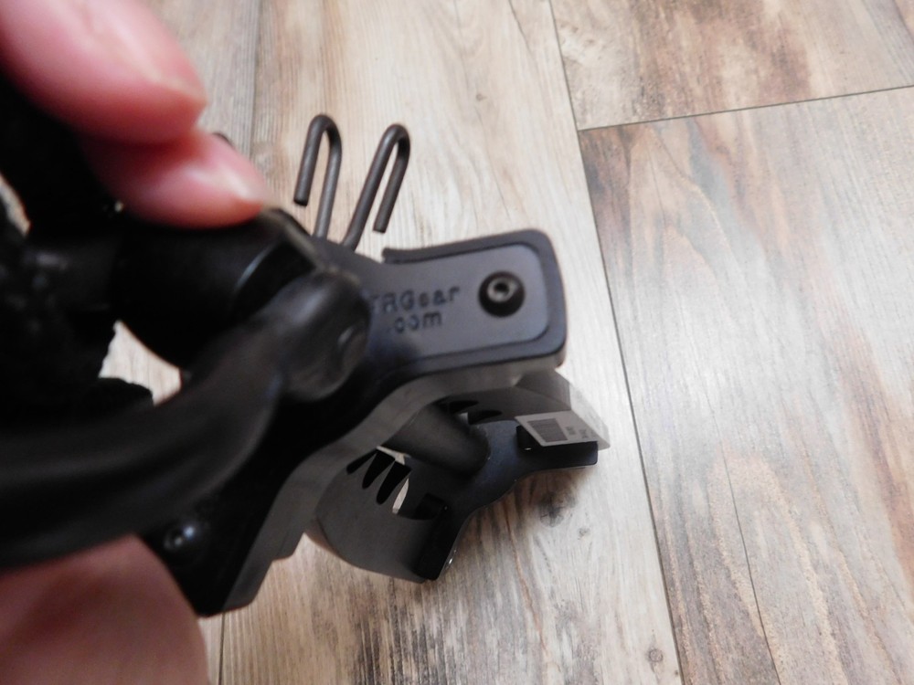 TR GEAR BLACK COLLAPSIBLE GRAPPLING HOOK