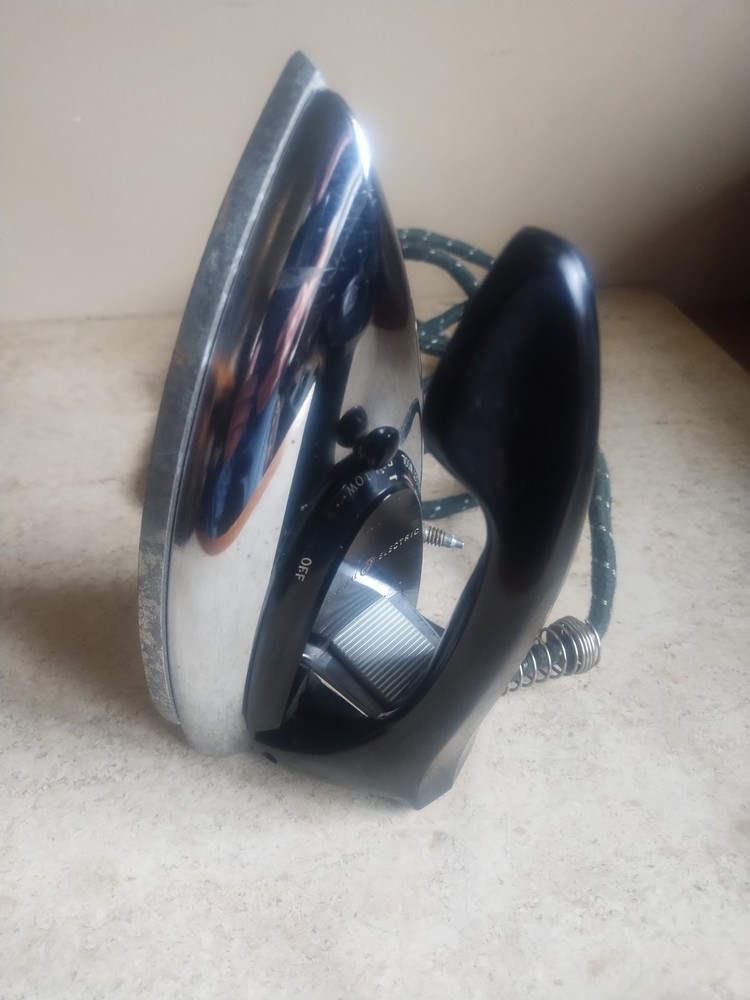 antique clothes iron General Electric MISSING PART