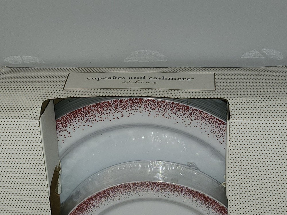 Cupcakes And Cashmere Disposable Dinnerware Set White/Red Sparkle Plastic 50 Pc
